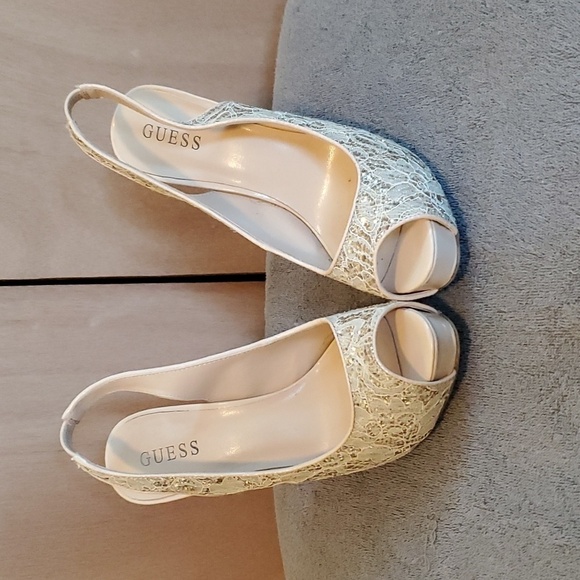 Guess High Heels - Picture 2 of 8